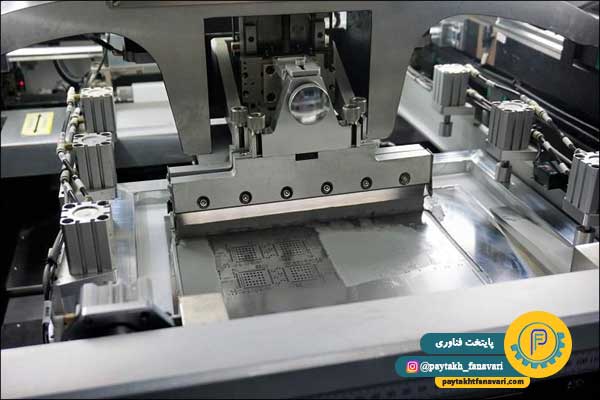 استنسیلینگ خمیر قلع ( پوشاندن برد با خمیر قلع )