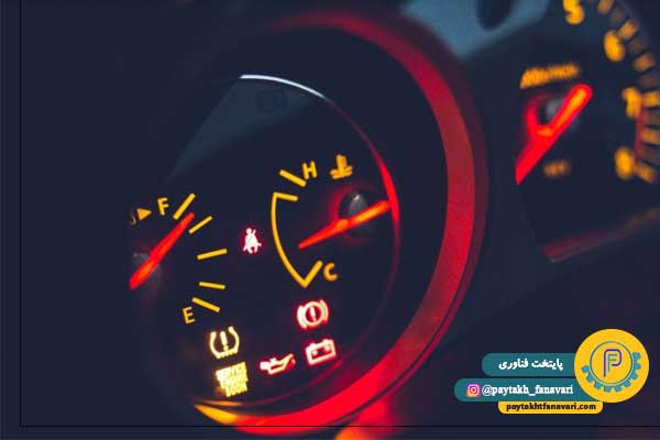 یکی دیگر از علائم خرابی گیربکس ماشین چراغ چک موتور را بررسی کنید